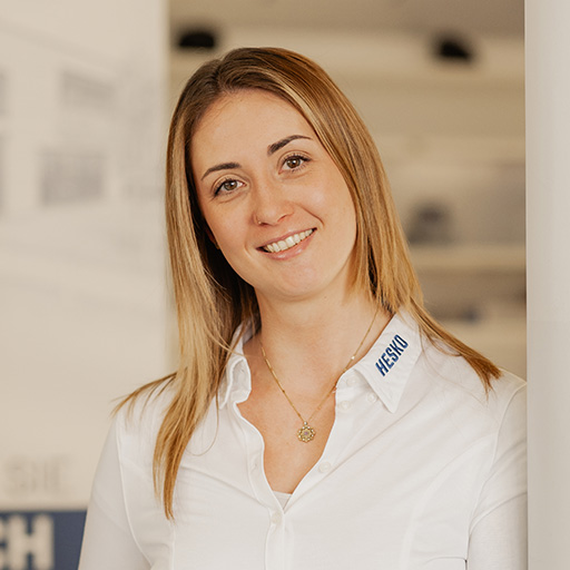 Christina Riedl