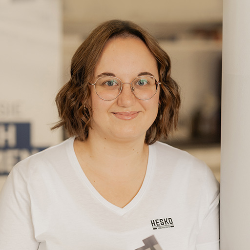Simone Hackl